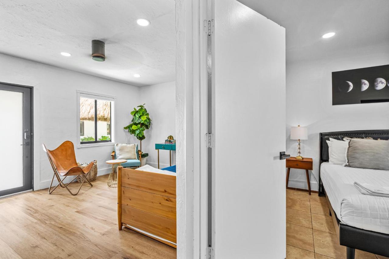 Вилла The Freedom House • Urban Oasis • Eclectic Retreat Форт-Лодердейл Экстерьер фото