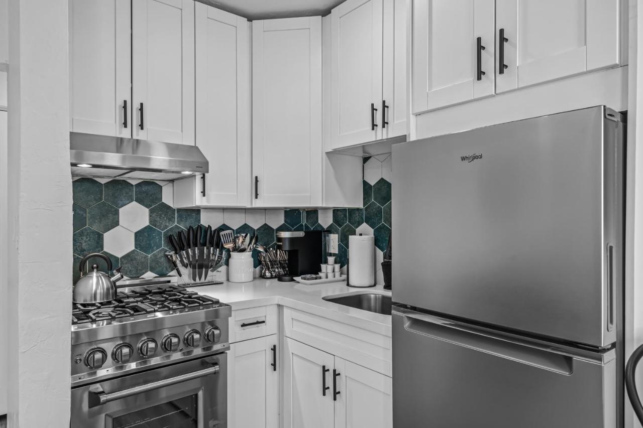 Вилла The Freedom House • Urban Oasis • Eclectic Retreat Форт-Лодердейл Экстерьер фото