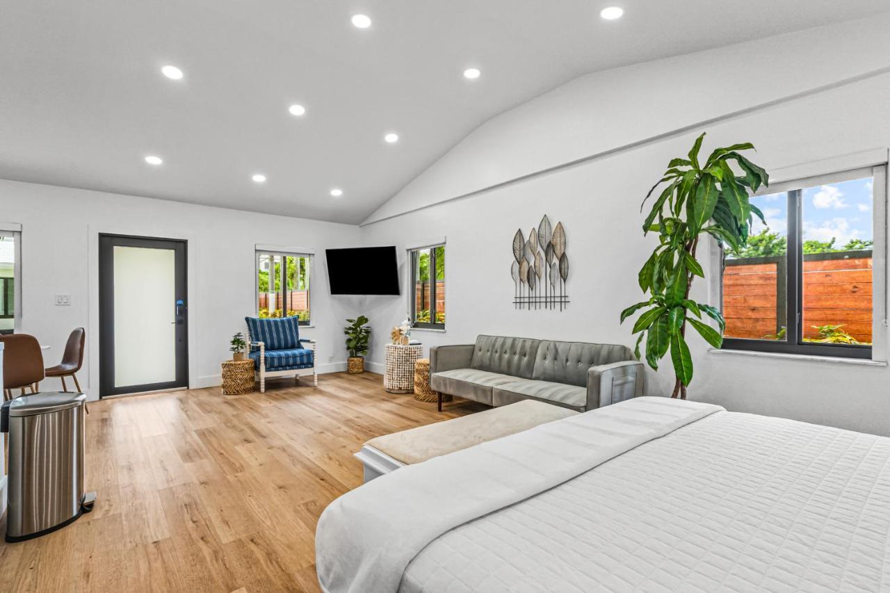 Вилла The Freedom House • Urban Oasis • Eclectic Retreat Форт-Лодердейл Экстерьер фото
