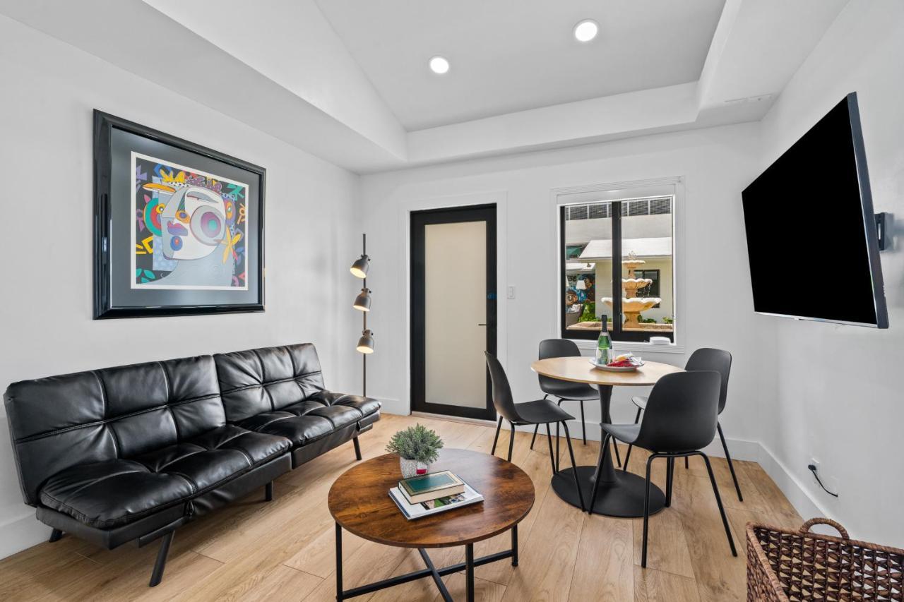 Вилла The Freedom House • Urban Oasis • Eclectic Retreat Форт-Лодердейл Экстерьер фото