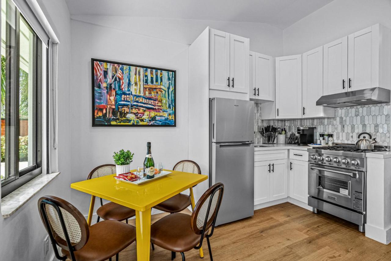 Вилла The Freedom House • Urban Oasis • Eclectic Retreat Форт-Лодердейл Экстерьер фото