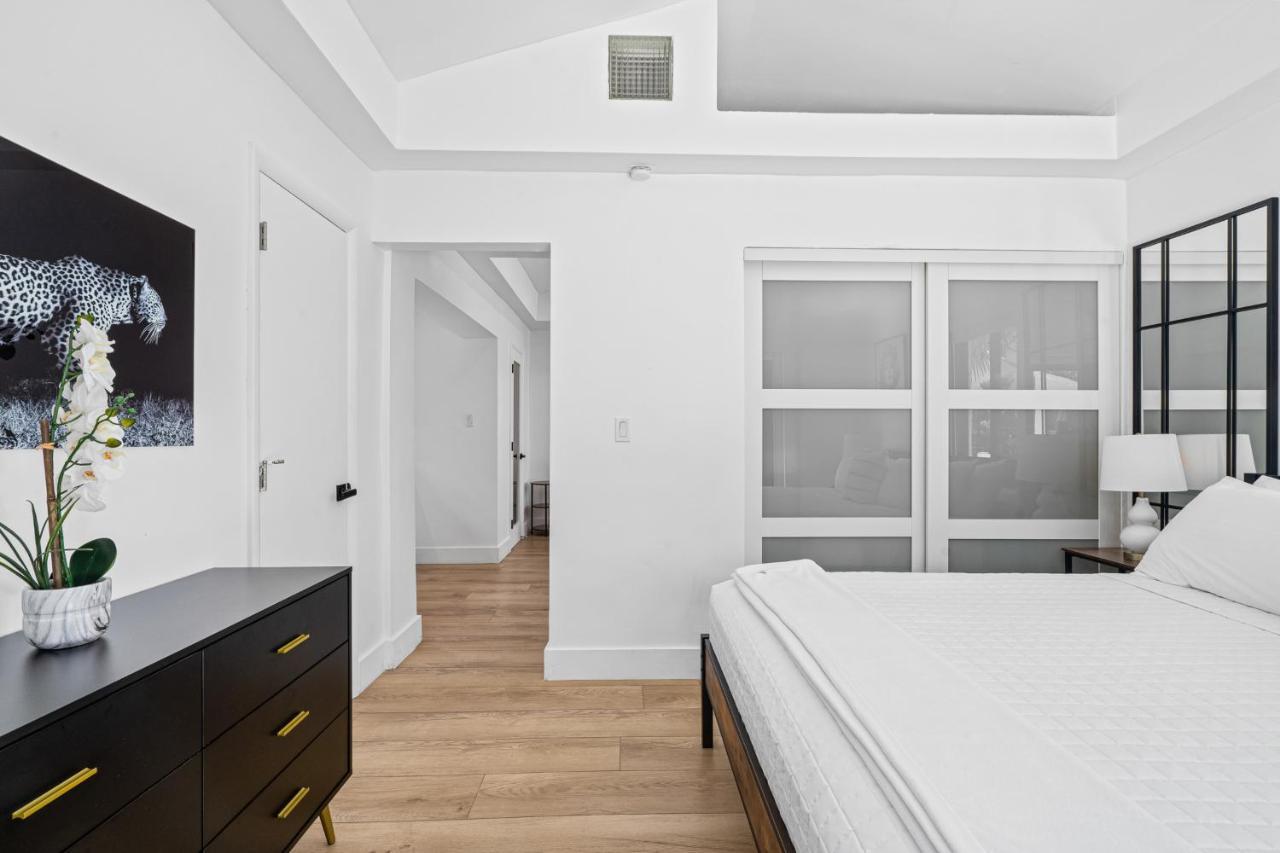 Вилла The Freedom House • Urban Oasis • Eclectic Retreat Форт-Лодердейл Экстерьер фото