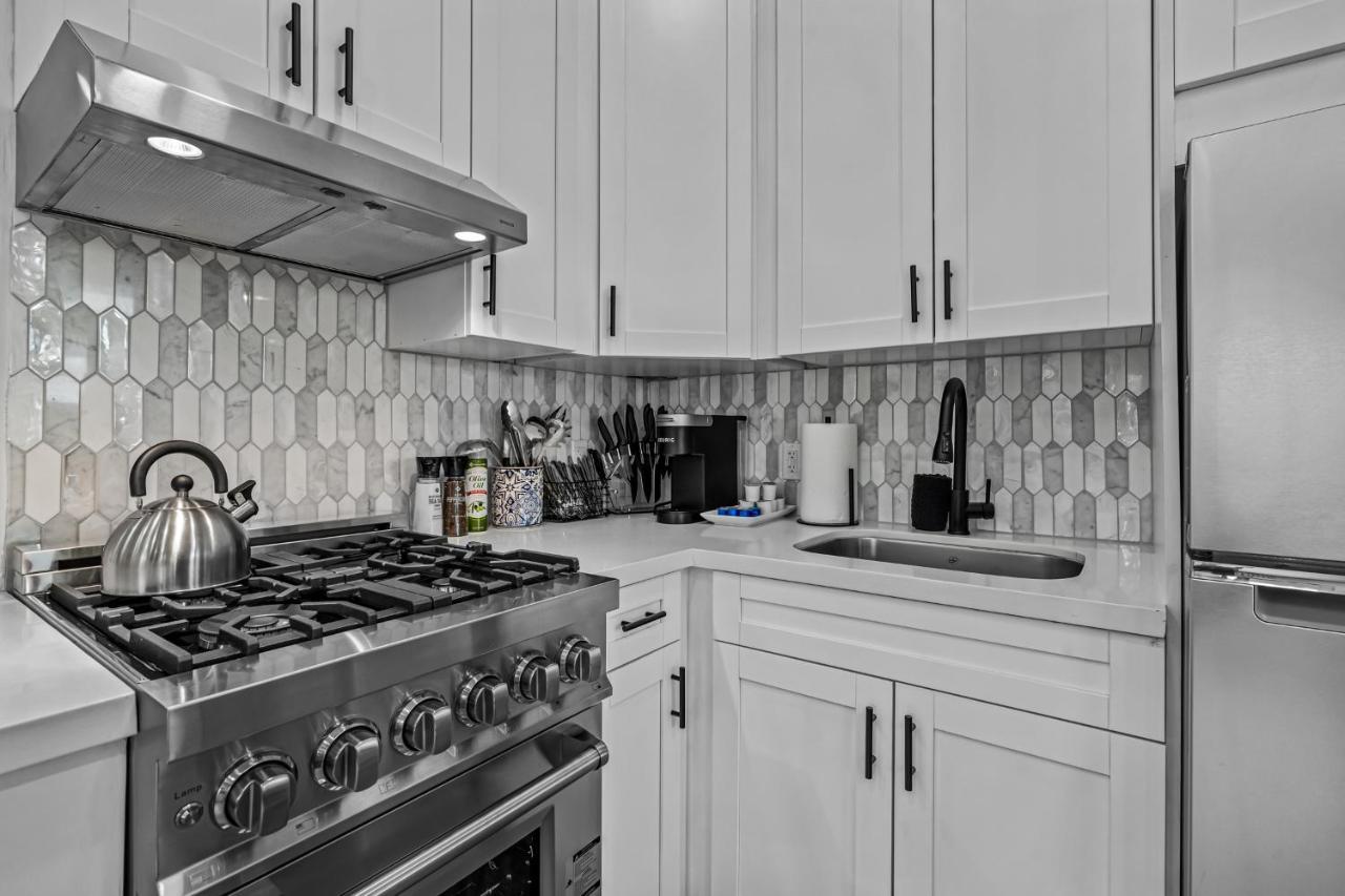 Вилла The Freedom House • Urban Oasis • Eclectic Retreat Форт-Лодердейл Экстерьер фото