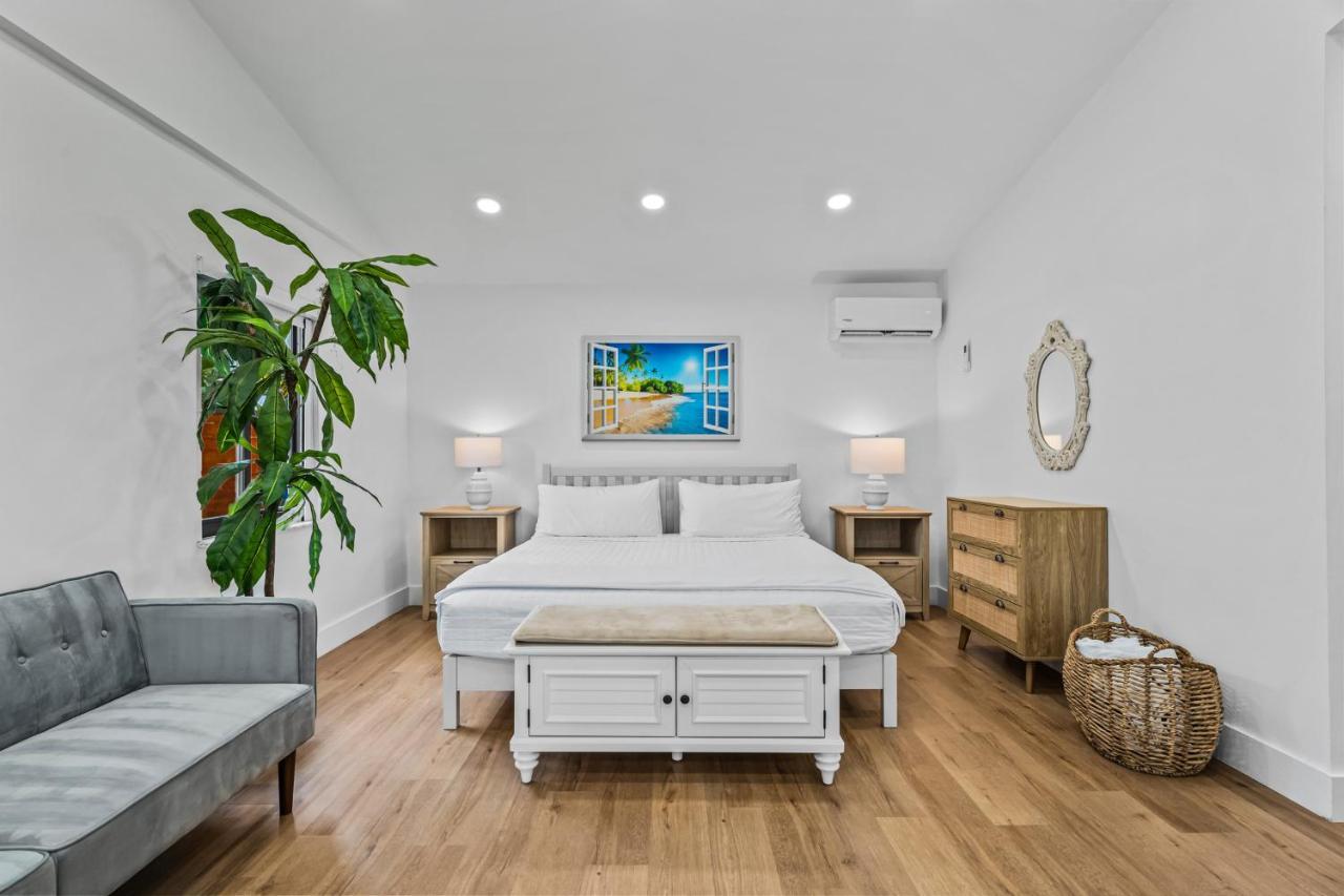 Вилла The Freedom House • Urban Oasis • Eclectic Retreat Форт-Лодердейл Экстерьер фото