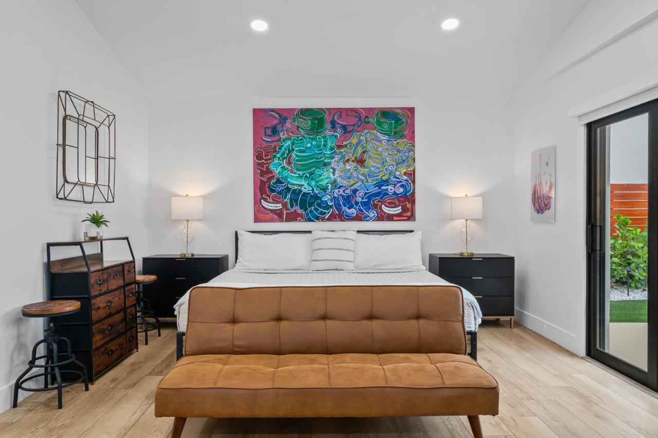 Вилла The Freedom House • Urban Oasis • Eclectic Retreat Форт-Лодердейл Экстерьер фото
