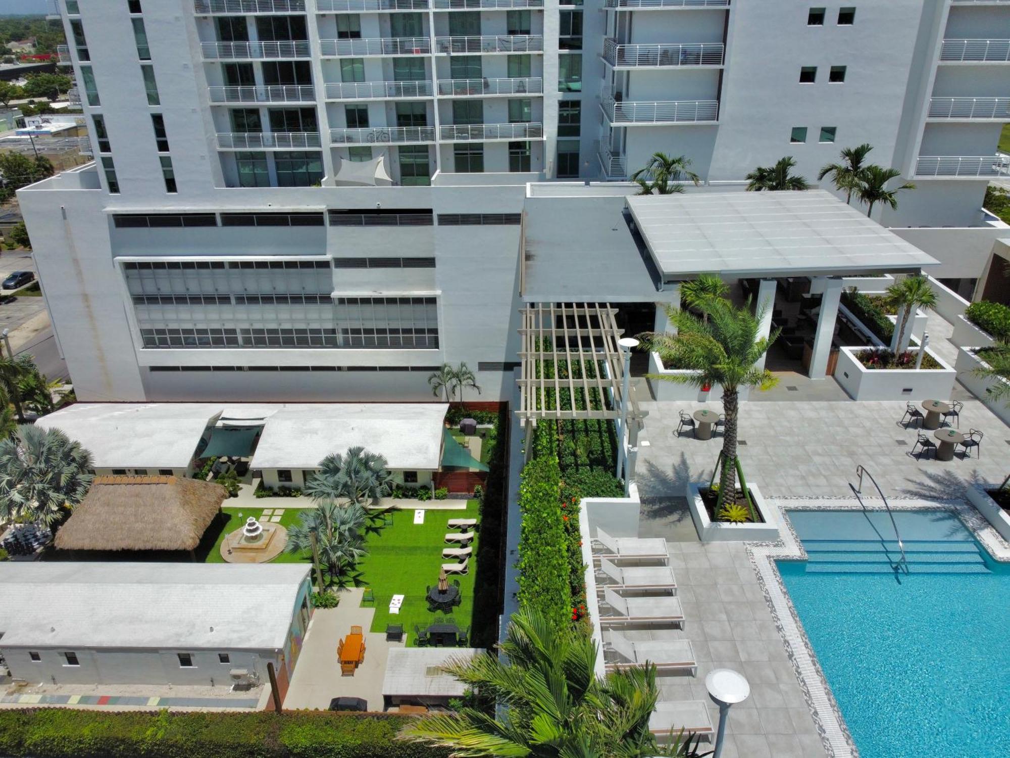 Вилла The Freedom House • Urban Oasis • Eclectic Retreat Форт-Лодердейл Экстерьер фото