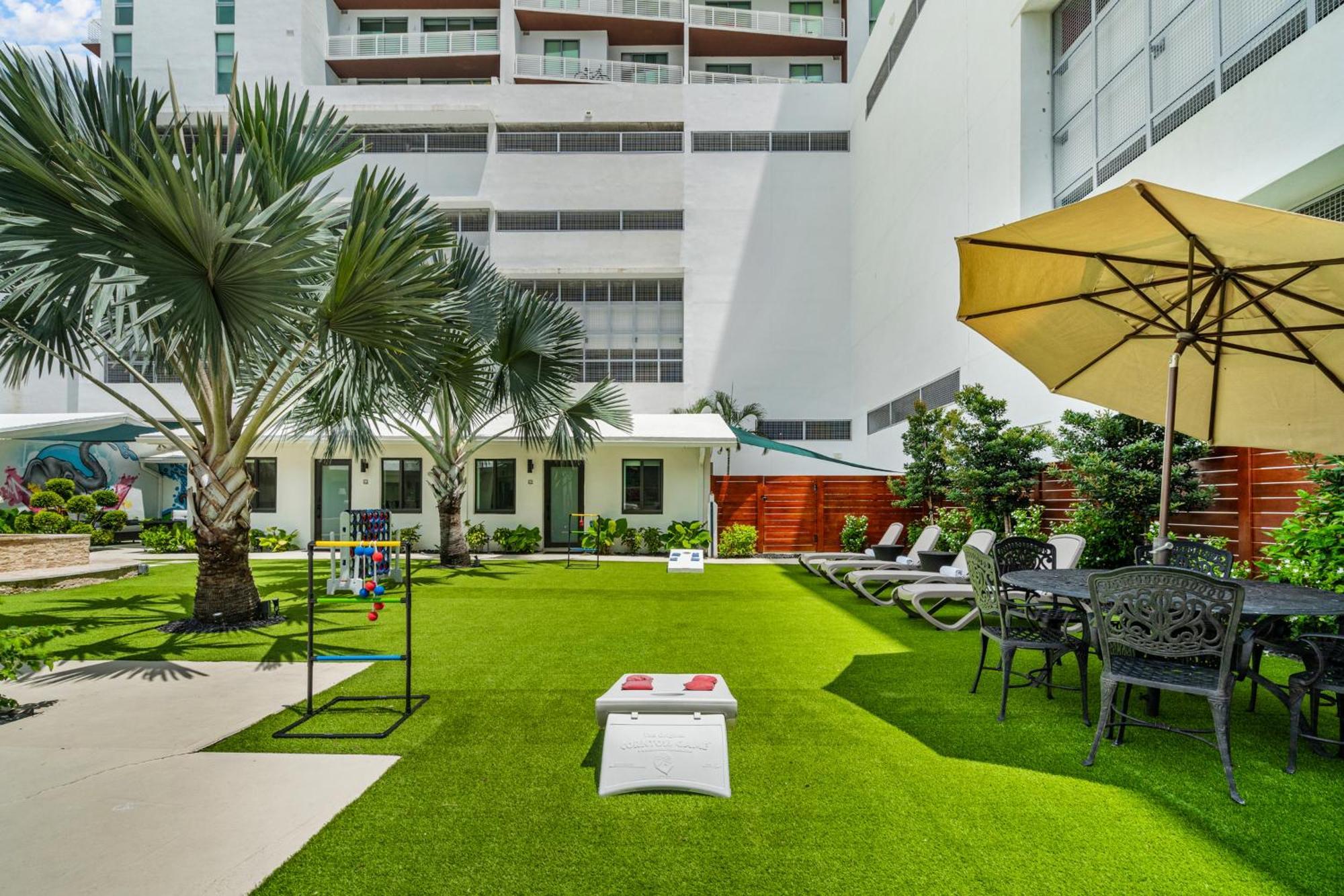 Вилла The Freedom House • Urban Oasis • Eclectic Retreat Форт-Лодердейл Экстерьер фото